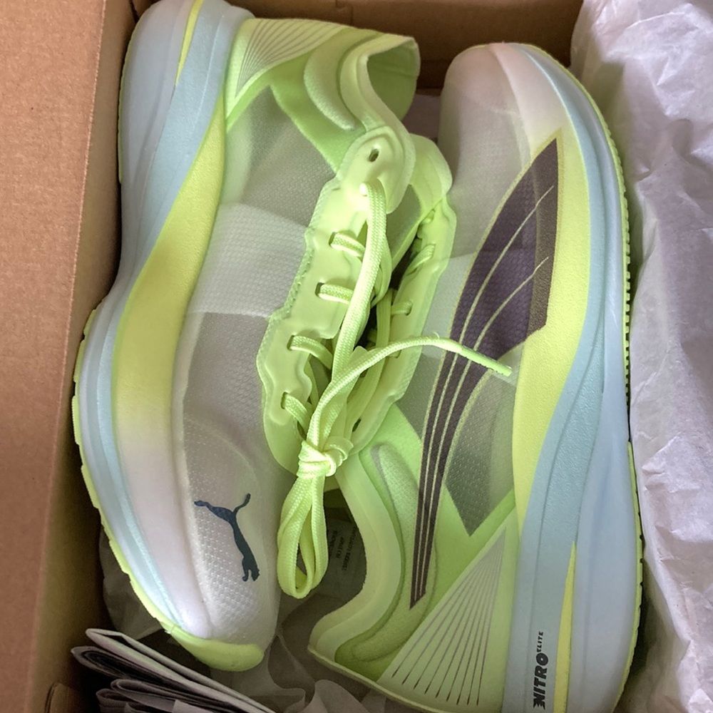 PUMA Womens 8.5 Deviate Nitro Elite running shoes